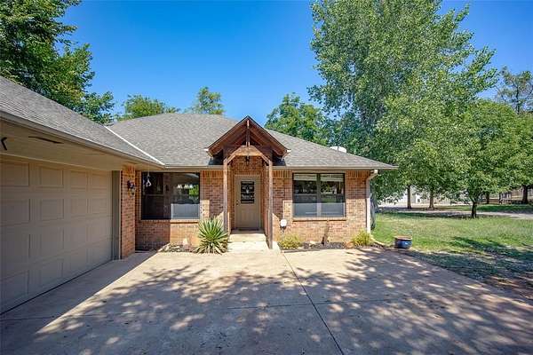 2.36 Acres of Land with Home for Sale in Oklahoma City, Oklahoma