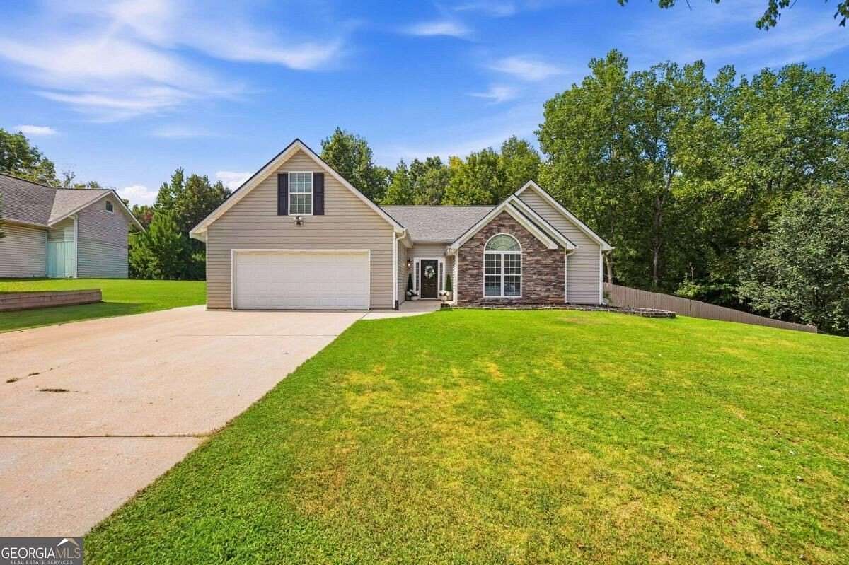 1.89 Acres of Land with Home for Sale in Winder, Georgia