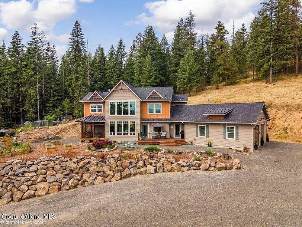 9 Acres of Land with Home for Sale in Coeur d'Alene, Idaho