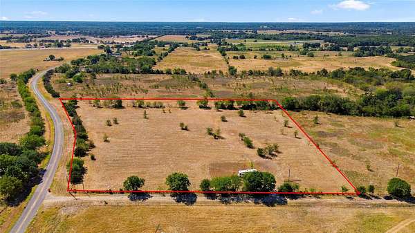 10 Acres of Recreational & Residential Land for Sale in Klondike, Texas