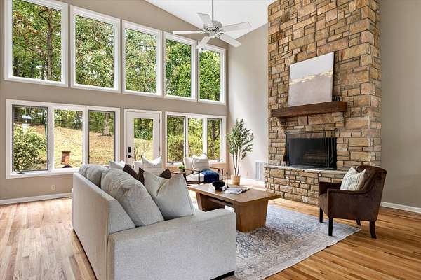 5 Acres of Land with Home for Sale in Nashville, Tennessee