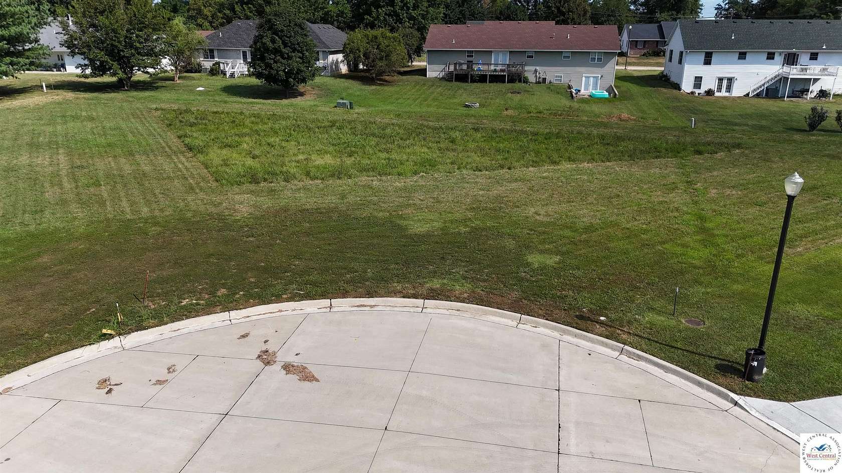 1.22 Acres of Residential Land for Sale in California, Missouri