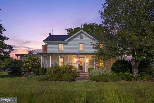 14.5 Acres of Land with Home for Sale in Castleton, Virginia