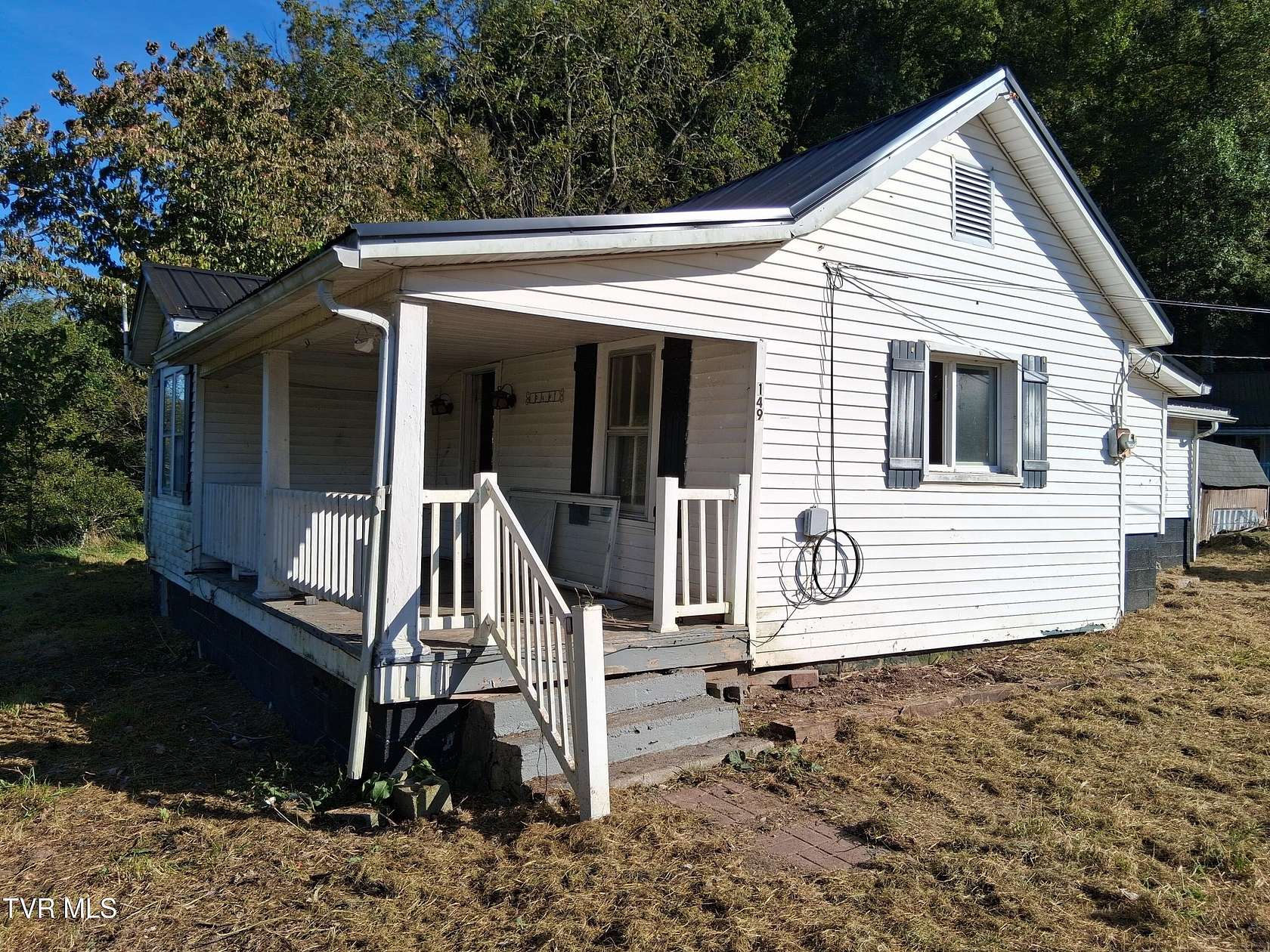1.69 Acres of Land with Home for Sale in Gate City, Virginia