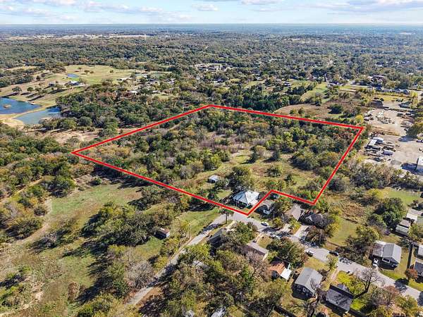 14.6 Acres of Improved Land for Sale in Denison, Texas