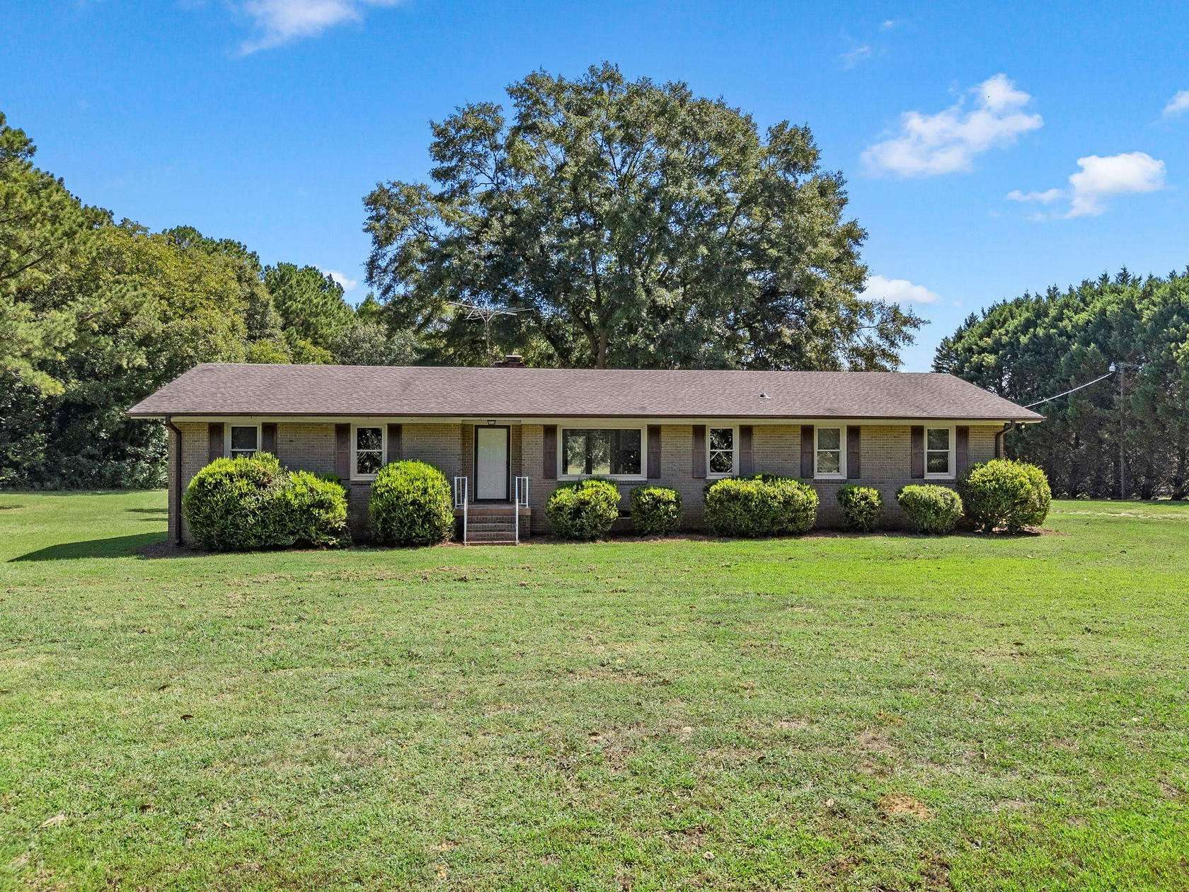 3.1 Acres of Land with Home for Sale in Enoree, South Carolina