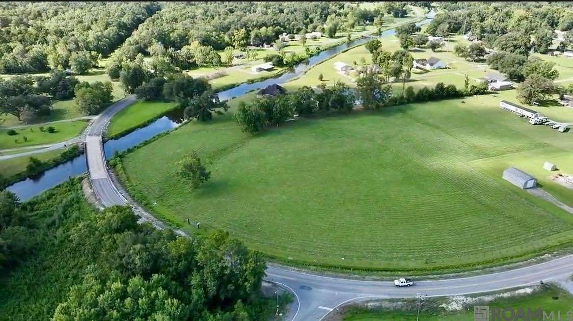 5.17 Acres of Land for Sale in Saint Amant, Louisiana