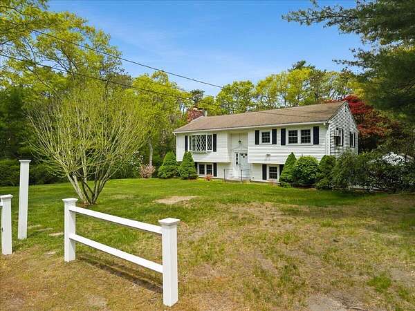 1.59 Acres of Land with Home for Sale in Buzzards Bay, Massachusetts