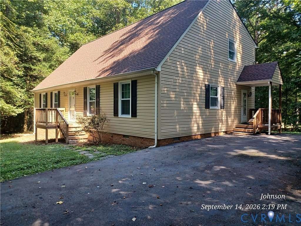 2 Acres of Land with Home for Sale in Chester, Virginia