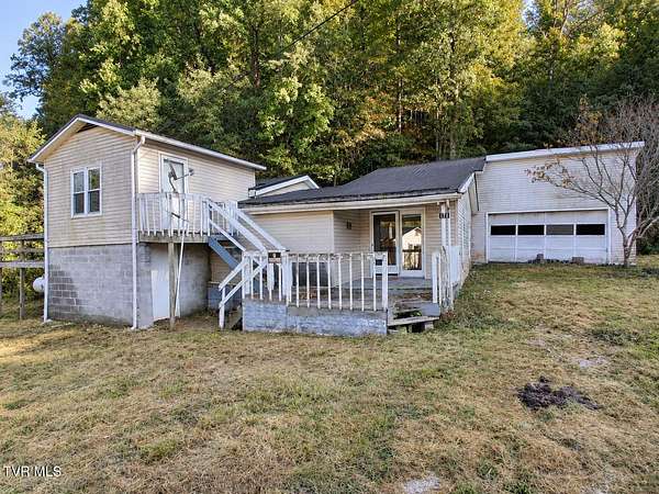 1.4 Acres of Land with Home for Sale in Gate City, Virginia