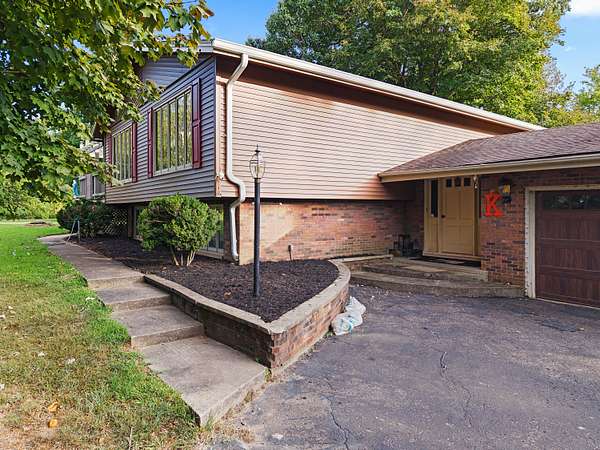 4.14 Acres of Land with Home for Sale in Mayfield, Kentucky
