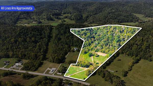 15 Acres of Land for Sale in Lafayette, Tennessee