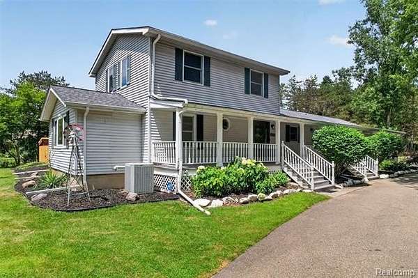 10 Acres of Recreational Land with Home for Sale in Grand Blanc, Michigan