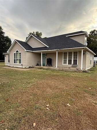2.8 Acres of Land with Home for Sale in Skiatook, Oklahoma