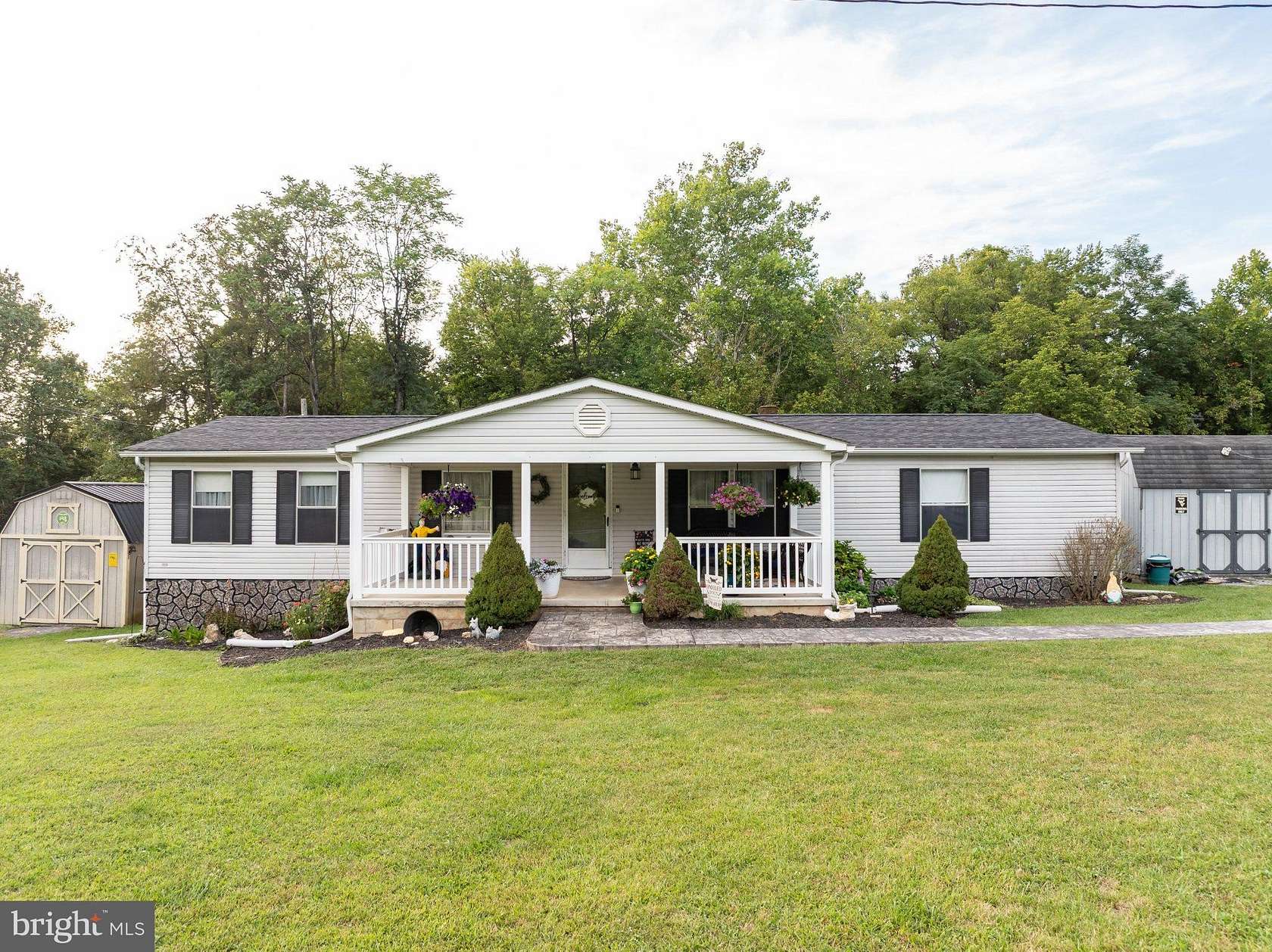 3.23 Acres of Land with Home for Sale in Martinsburg, West Virginia