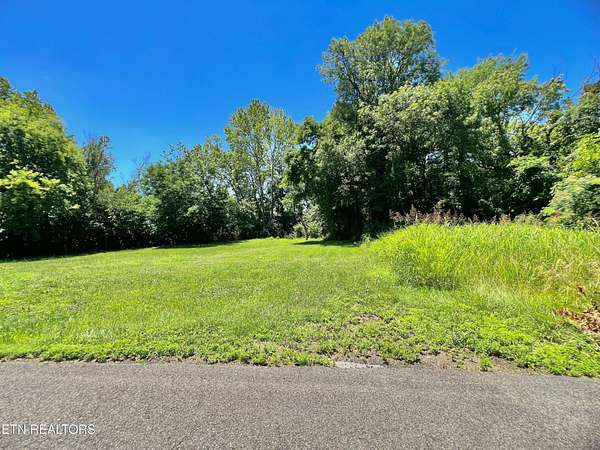 0.24 Acres of Residential Land for Sale in Knoxville, Tennessee
