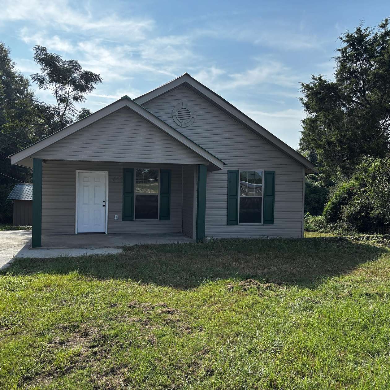 1.65 Acres of Land with Home for Sale in North Augusta, South Carolina