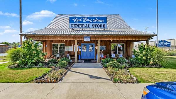 7.27 Acres of Improved Commercial Land for Sale in Red Bay, Alabama