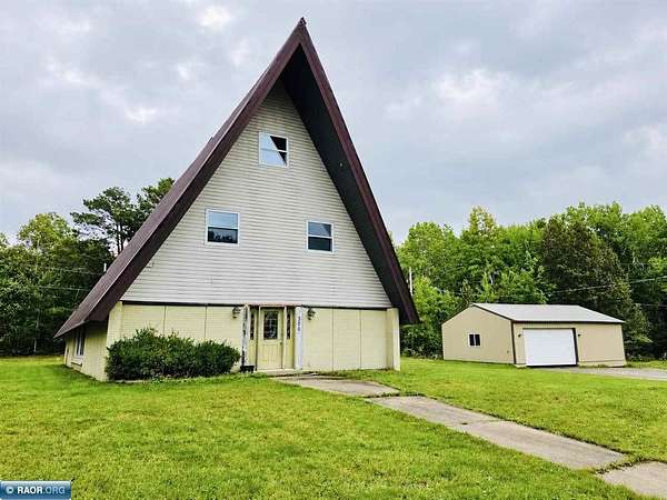 1.6 Acres of Land with Home for Sale in Hoyt Lakes, Minnesota