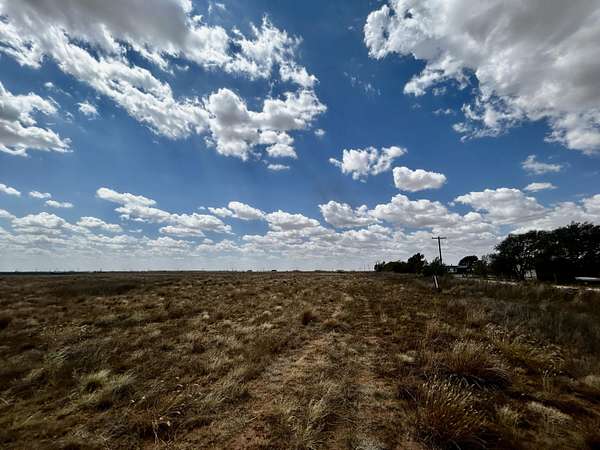 10 Acres of Land for Sale in Lubbock, Texas