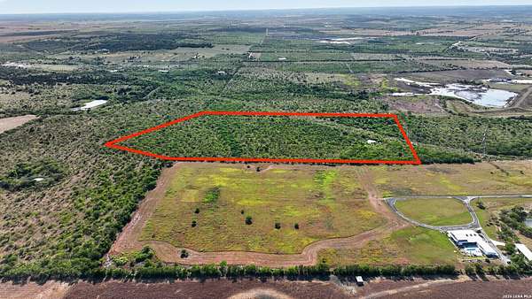 27.3 Acres of Recreational & Residential Land for Sale in Seguin, Texas