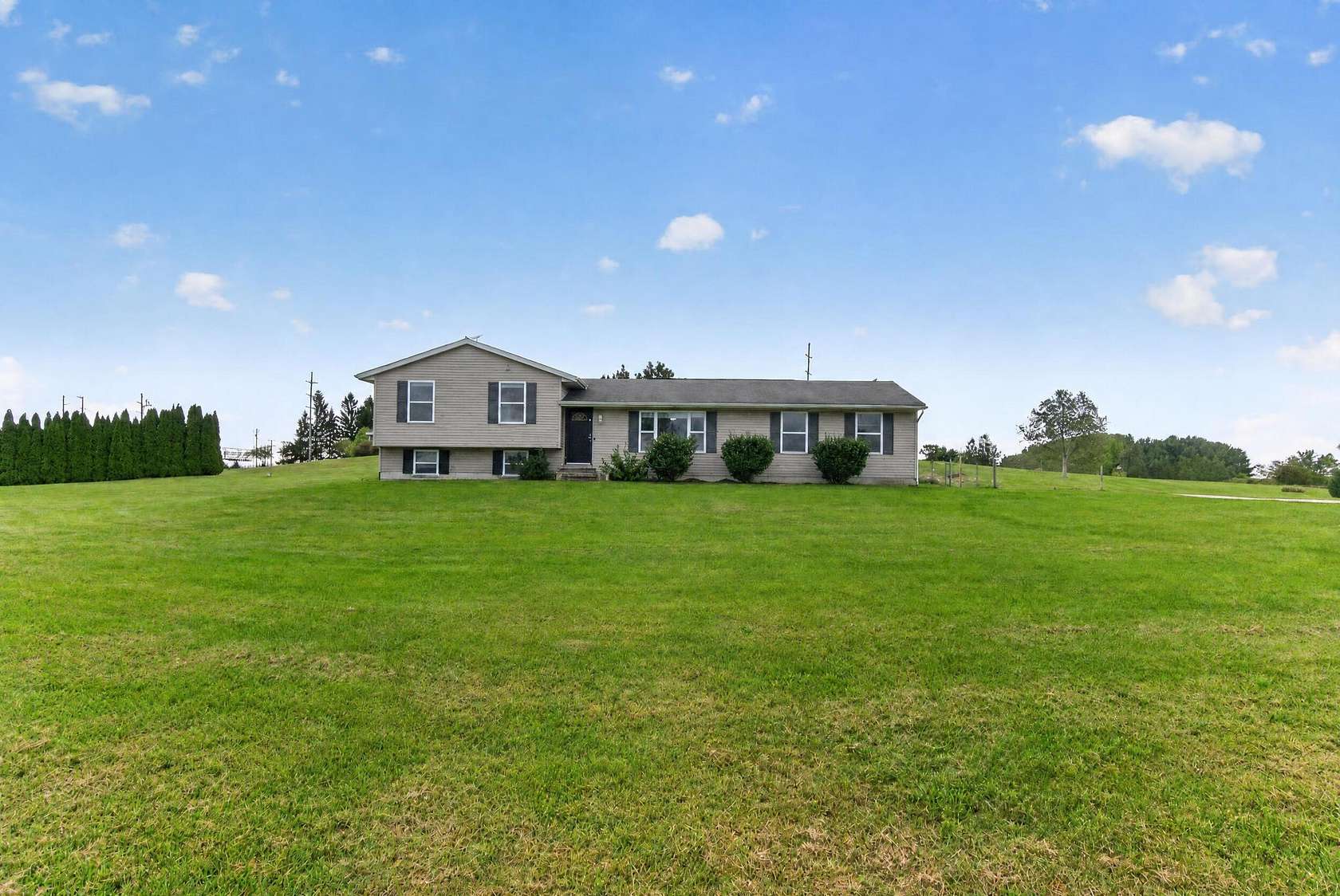 2 Acres of Land with Home for Sale in Manchester, Michigan
