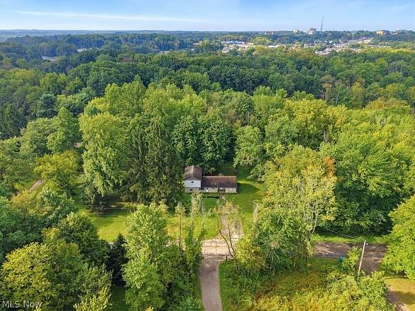 18 Acres of Recreational Land with Home for Sale in Kent, Ohio