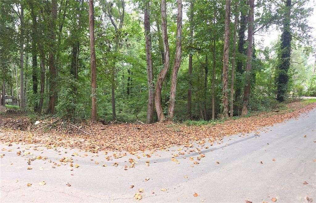 0.31 Acres of Residential Land for Sale in Flowery Branch, Georgia