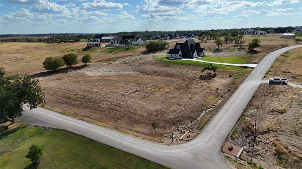 2 Acres of Residential Land for Sale in Weatherford, Texas