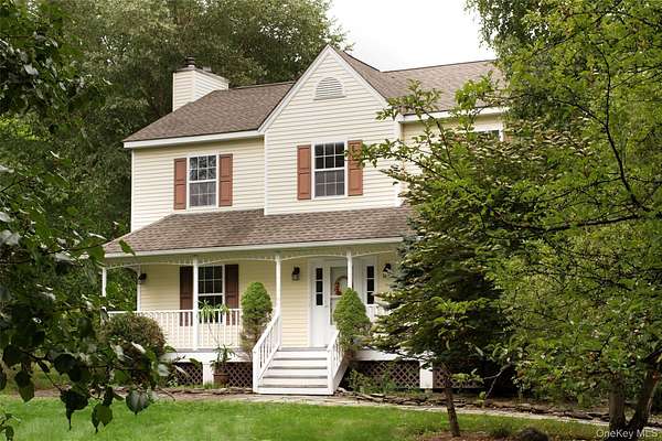 2.1 Acres of Land with Home for Sale in Gardiner, New York