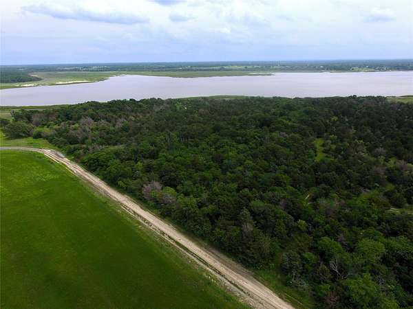 68.2 Acres of Recreational & Residential Land for Sale in Terrell, Texas
