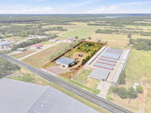 3.58 Acres of Commercial Land for Sale in Paris, Texas