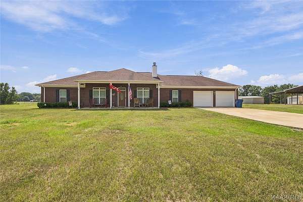 33 Acres of Land with Home for Sale in Forest Home, Alabama