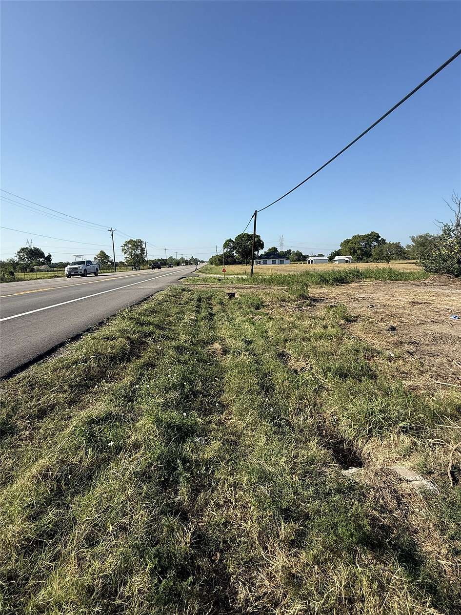 0.69 Acres of Mixed-Use Land for Sale in Greenville, Texas