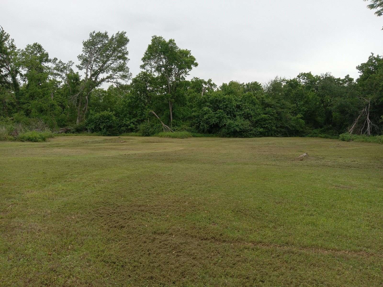 0.83 Acres of Residential Land for Sale in Bonham, Texas