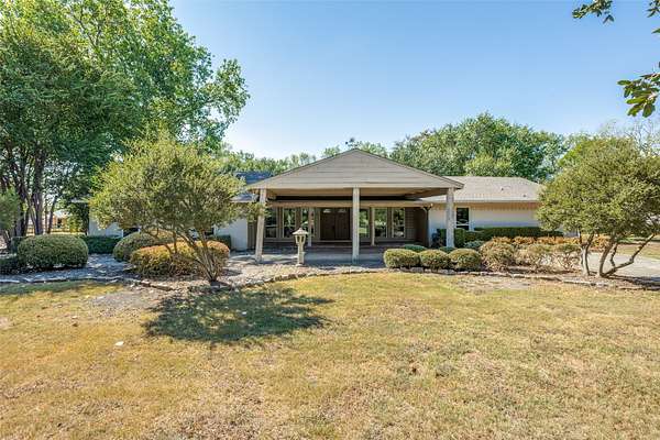 1.75 Acres of Land with Home for Sale in Parker, Texas