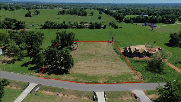 1.55 Acres of Residential Land for Sale in Elm Springs, Arkansas