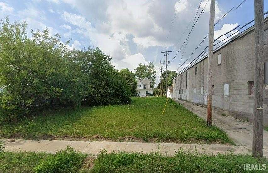 0.13 Acres of Commercial Land for Sale in Muncie, Indiana