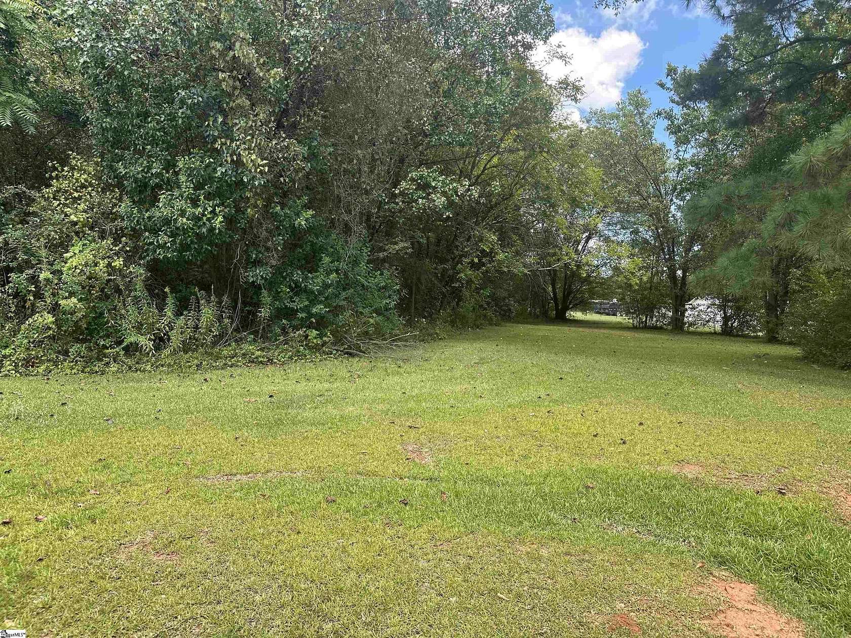 0.95 Acres of Residential Land for Sale in Piedmont, South Carolina