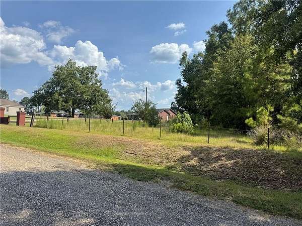 7.77 Acres of Residential Land for Sale in Pittsview, Alabama