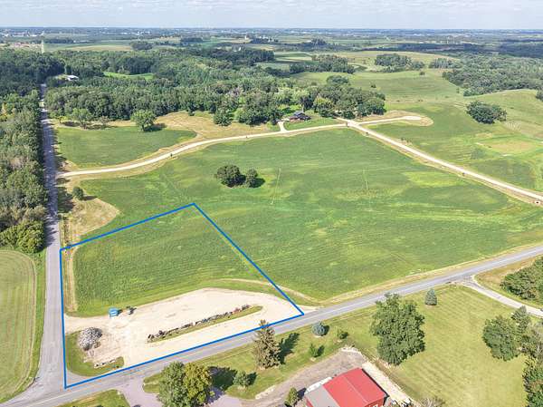2.4 Acres of Residential Land for Sale in Viroqua, Wisconsin