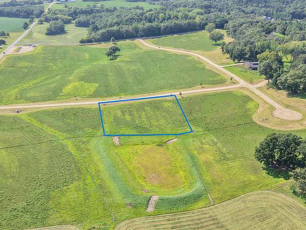 1.46 Acres of Residential Land for Sale in Viroqua, Wisconsin