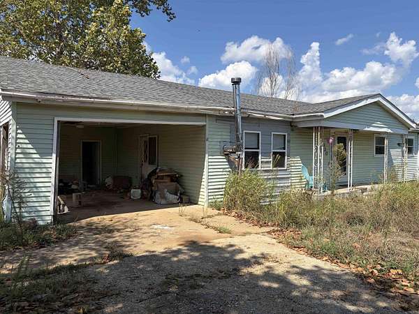 47 Acres of Recreational Land with Home for Sale in Mammoth Spring, Arkansas