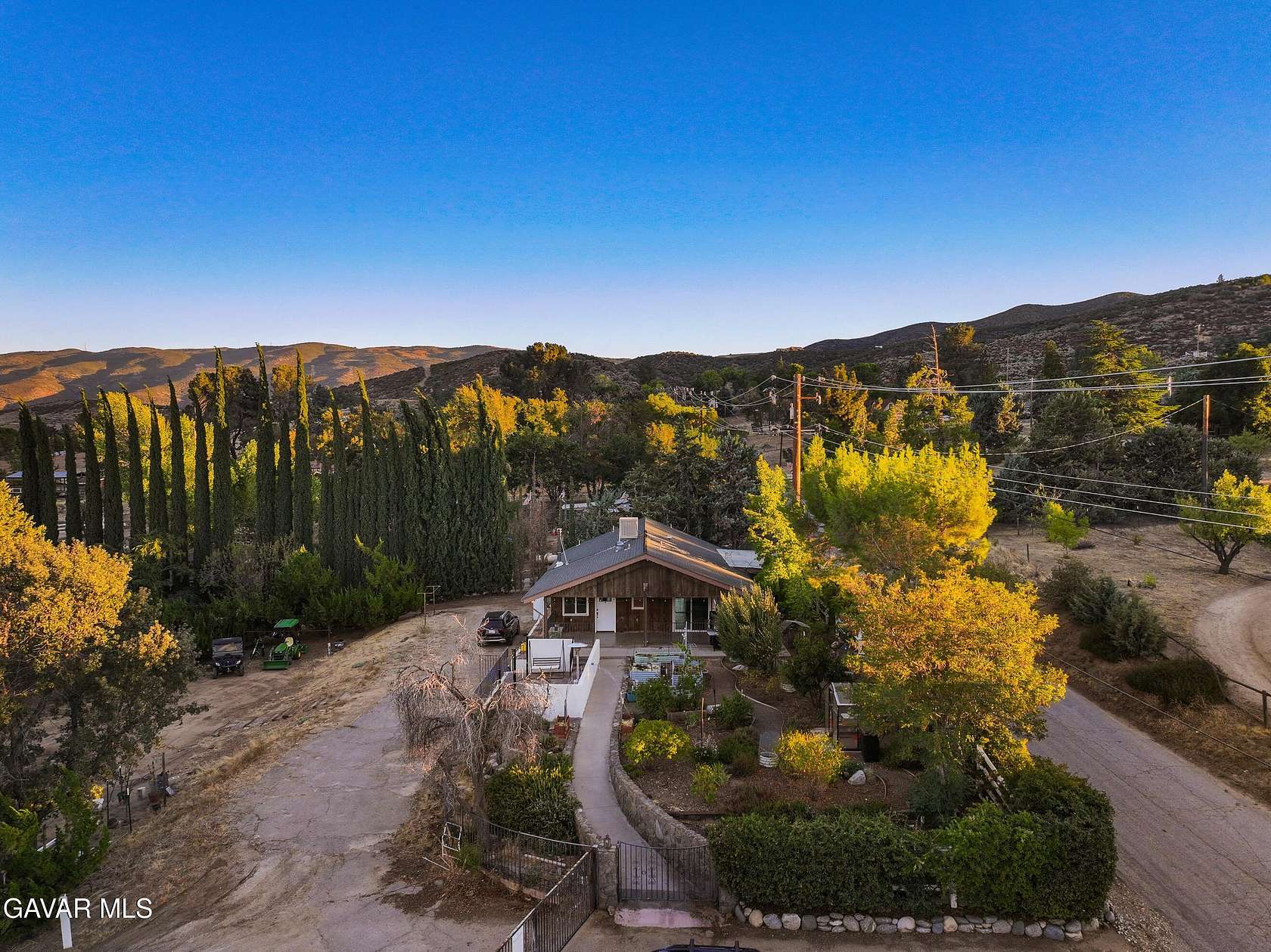 2.49 Acres of Land with Home for Sale in Leona Valley, California
