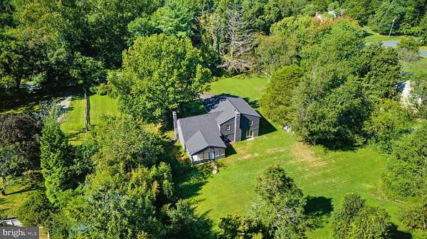 2 Acres of Land with Home for Sale in Great Falls, Virginia