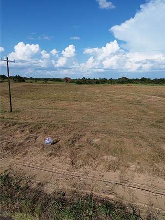 4 Acres of Residential Land for Sale in Franklin, Texas