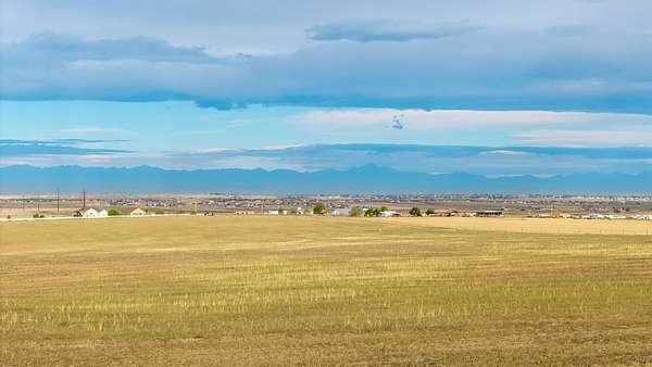 40 Acres of Land for Sale in Hudson, Colorado