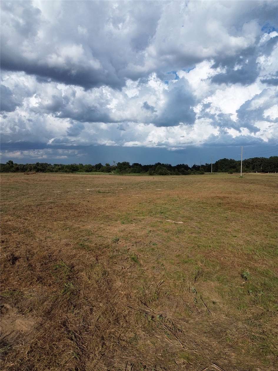 4.74 Acres of Residential Land for Sale in Franklin, Texas