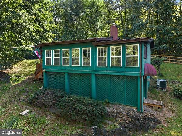 2.77 Acres of Land with Home for Sale in Front Royal, Virginia
