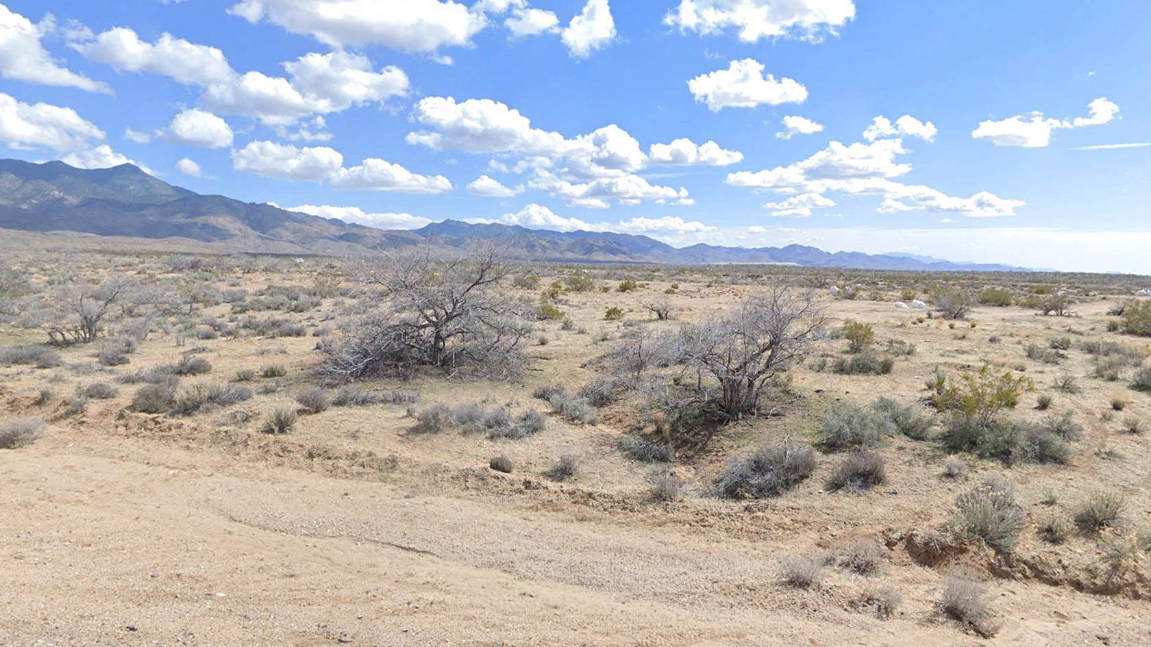 1 Acre of Residential Land for Sale in Grasshopper Junction, Arizona